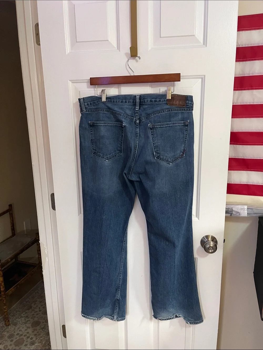 Men's Dark Blue Classic Straight Jeans